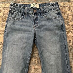 Hollister Women's Light Blue Straight Leg Jeans